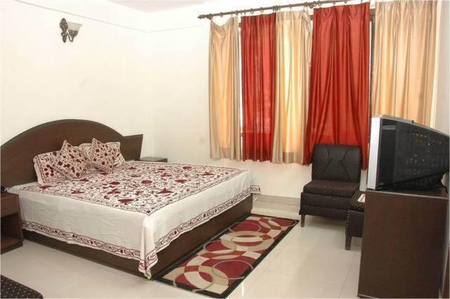 Hotel Surya Kiran Masuri Zimmer foto